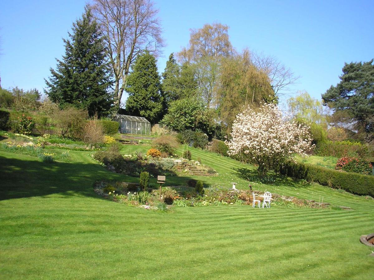 Chart House Bed And Breakfast Dorking Exterior foto