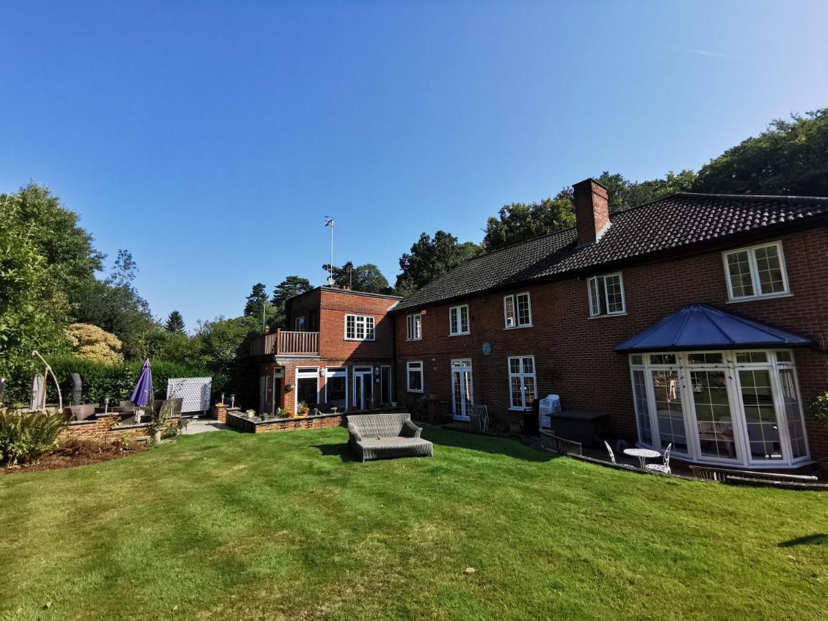 Chart House Bed And Breakfast Dorking Exterior foto