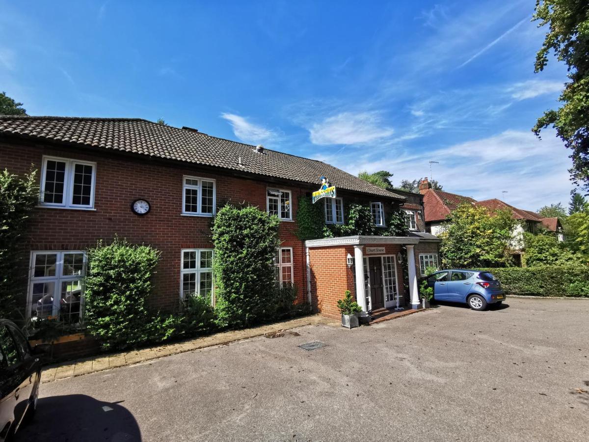 Chart House Bed And Breakfast Dorking Exterior foto