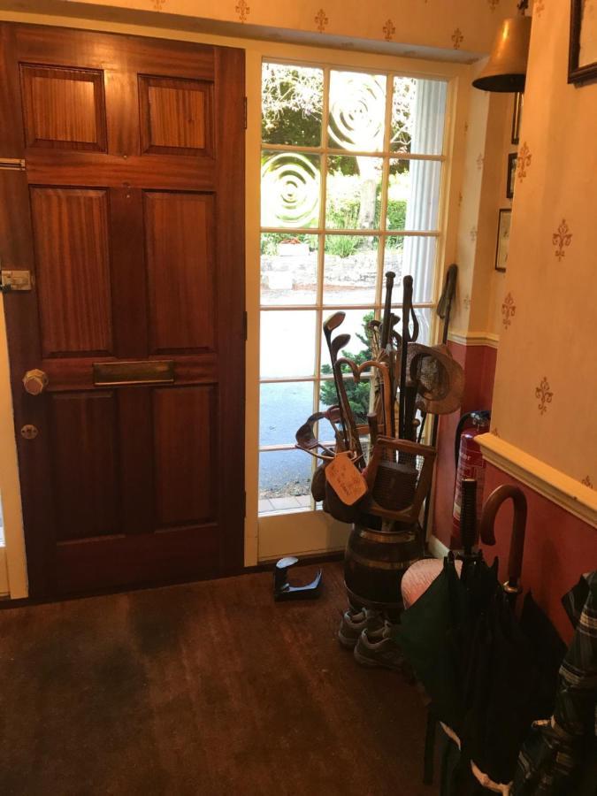 Chart House Bed And Breakfast Dorking Exterior foto